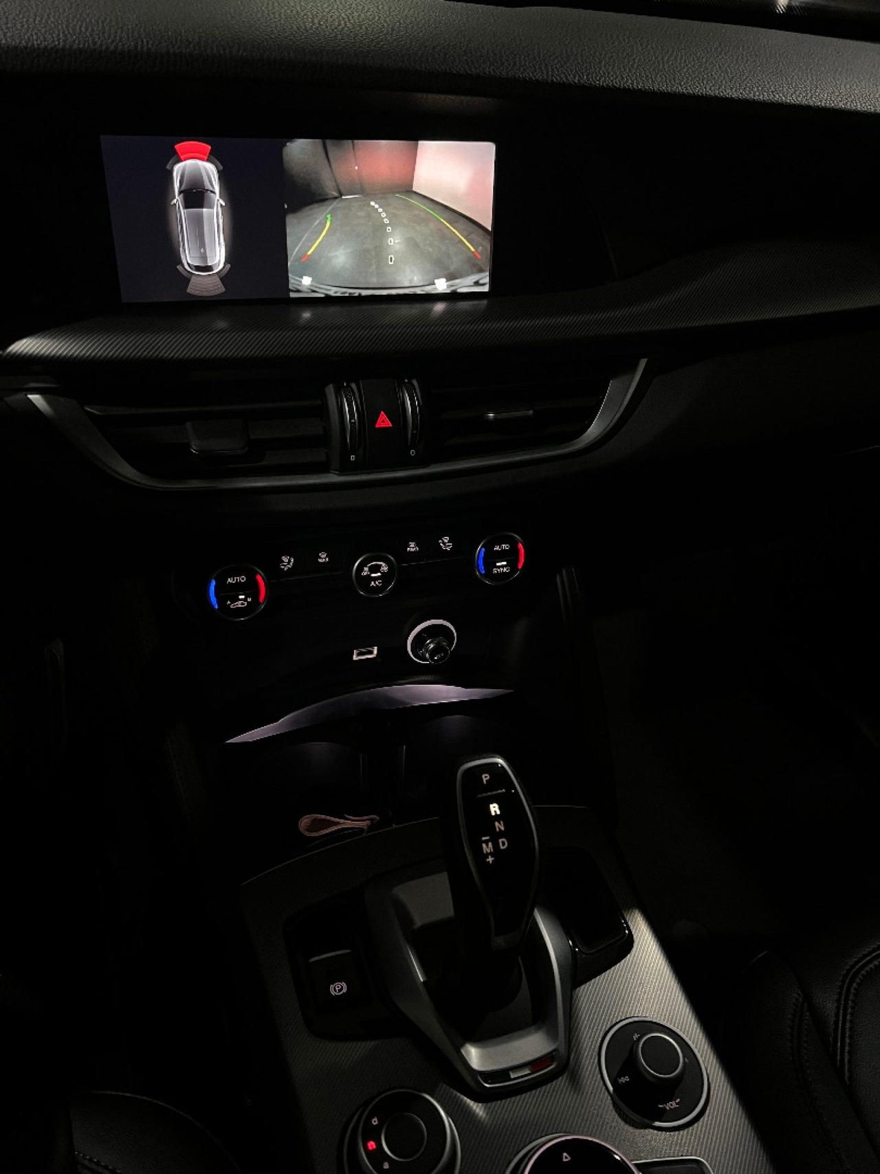 Alfa Romeo Stelvio 2.2 Turbodiesel 190 CV AT8 Q4 Sprint TOTAL BLACK