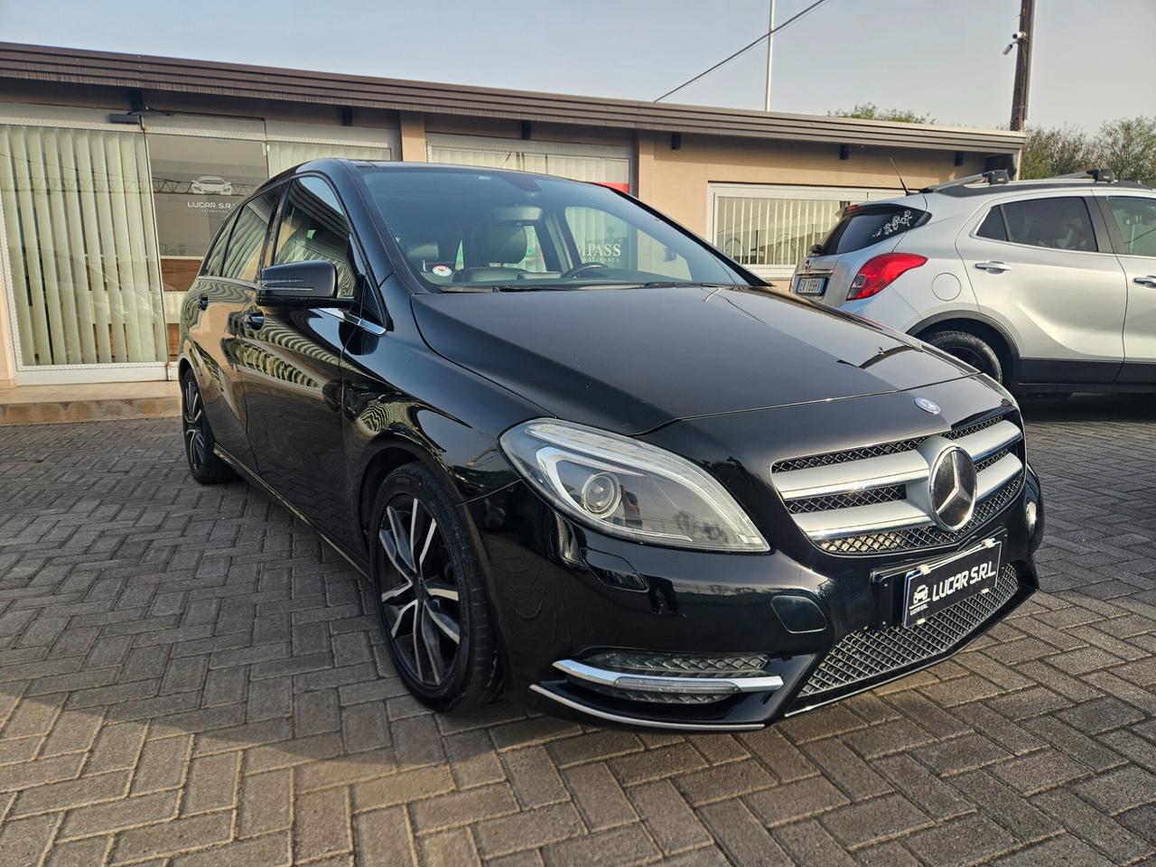 Mercedes-benz B 180 motore mercedes full tetto