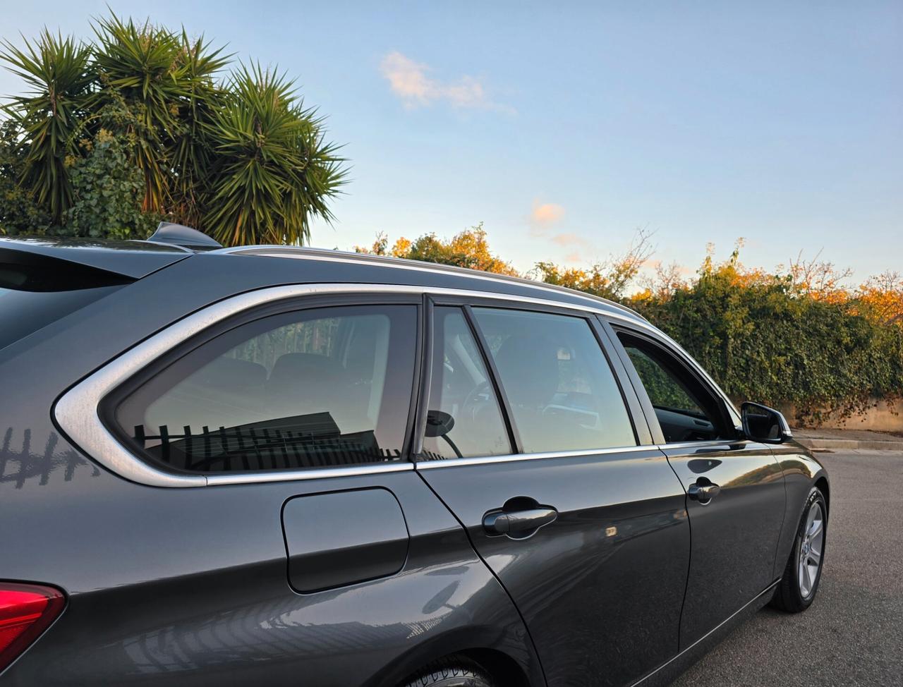 BMW 316D TOURING AUTOMATICA FULL LED NUOVISSIMA