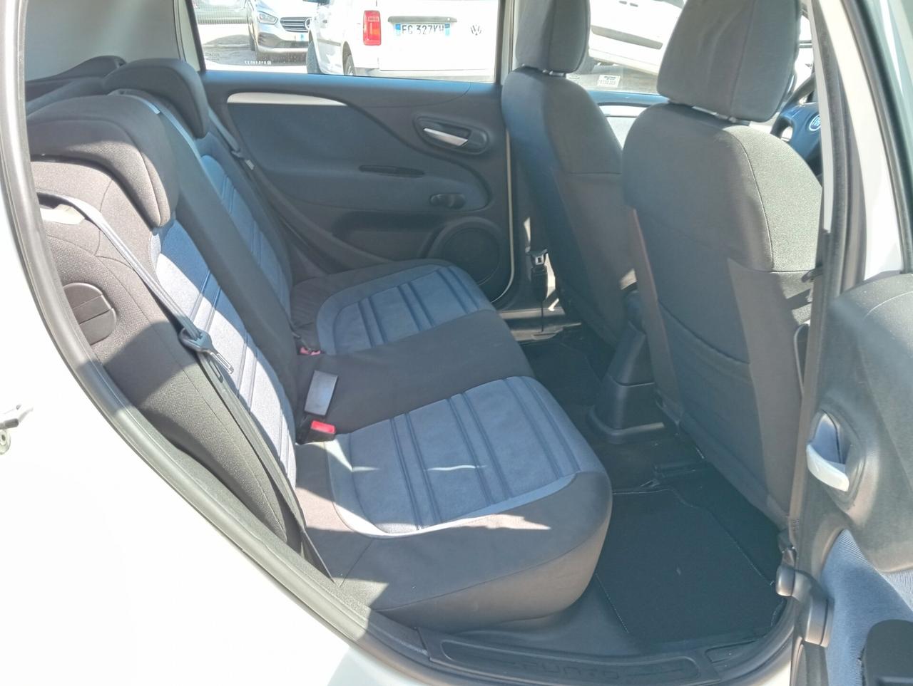 Fiat Punto Evo 1.4 5 porte Dynamic GPL