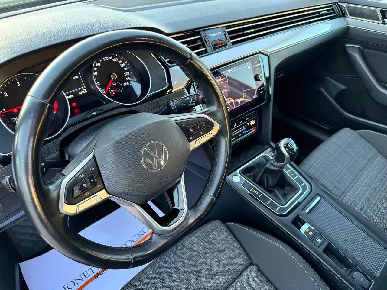 VOLKSWAGEN PASSAT 2.0 Tdi EVO - Tetto Led 18