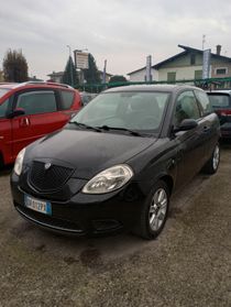 Lancia Ypsilon 1.2 Argento