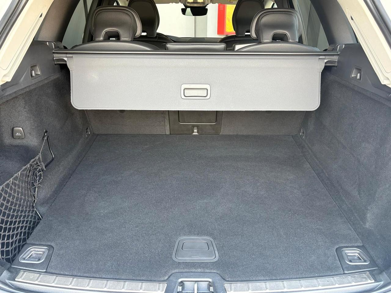 Volvo XC 60 B4 (d) automatico Plus Bright