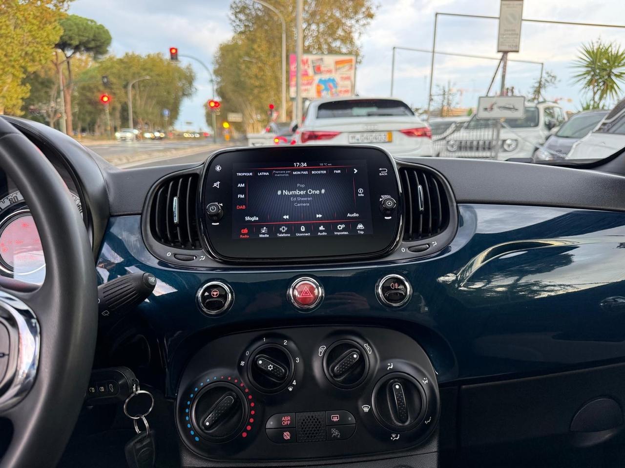 Fiat 500 1.0 Hybrid Dolcevita Navi, Pdc,