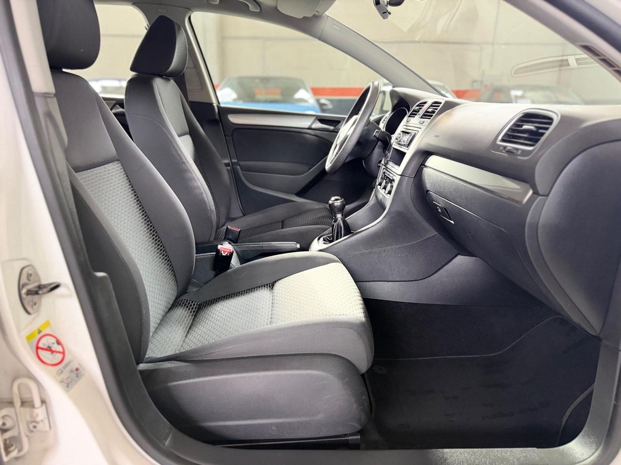 Volkswagen Golf 1.6 TDI DPF 5p. Comfortline Neopatentati