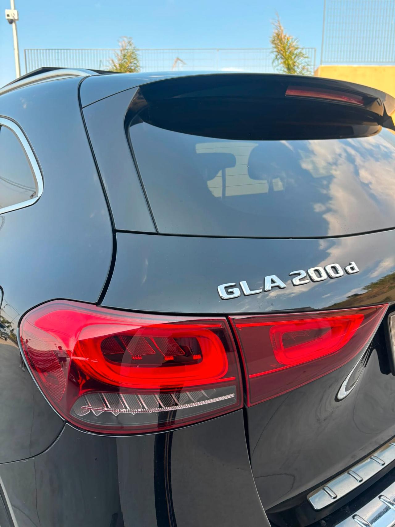 Mercedes-benz GLA 200 d Automatic 4Matic AMG Line Premium