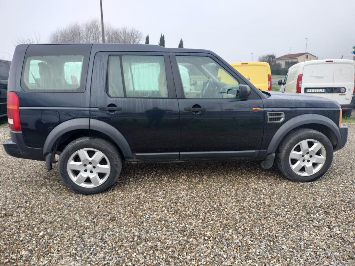 LAND ROVER - Discovery 2.7 tdV6 SE