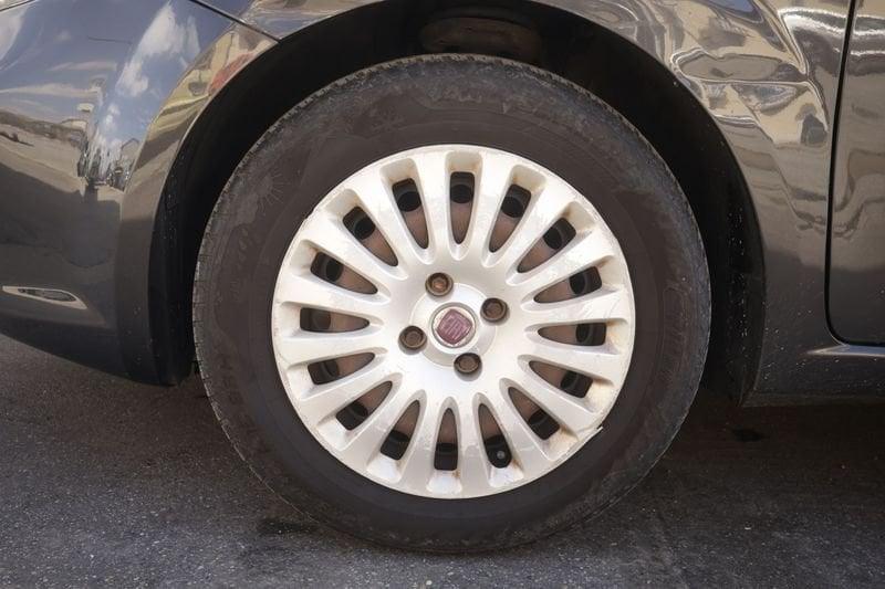 FIAT Grande Punto FIAT Grande Punto Grande Punto 5p 1.4 Dynamic Gpl 77cv ANNO 2009