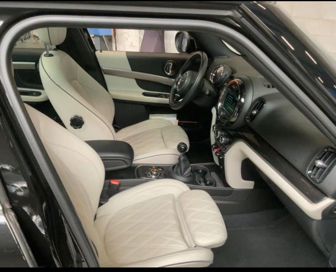 MiniCooperCountryman 1.5-soloKm 49000-in arrivo