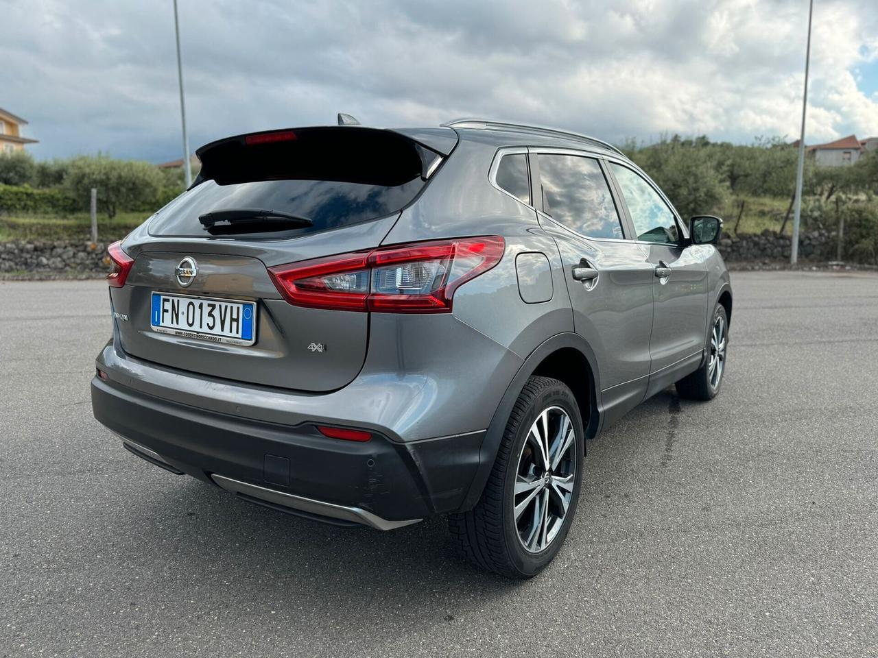 Nissan Qashqai 1.6 dCi N-Connecta