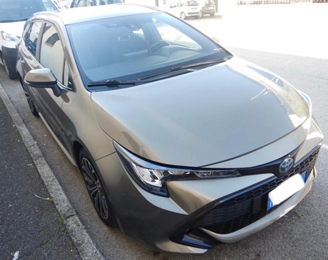 Toyota Corolla Touring Sports 2.0 Hybrid Business