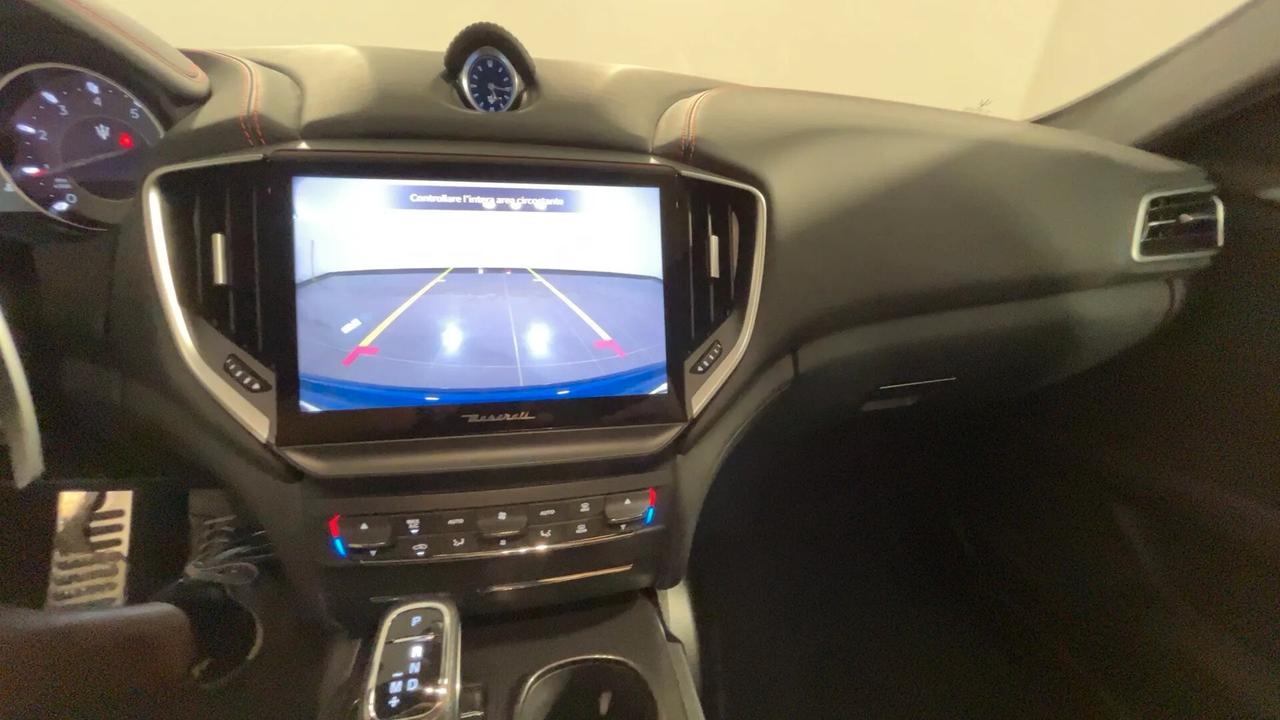 Maserati Ghibli 330 CV MHEV Executive