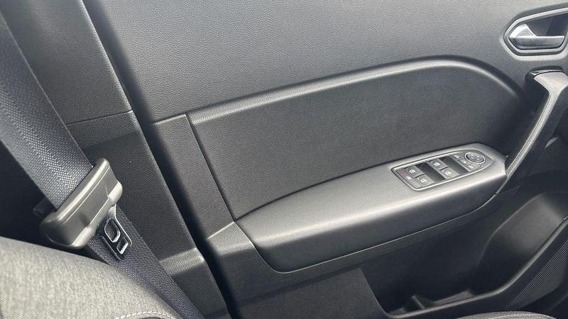 Renault Captur 1.6 E-TECH Hybrid Zen Auto 145cv