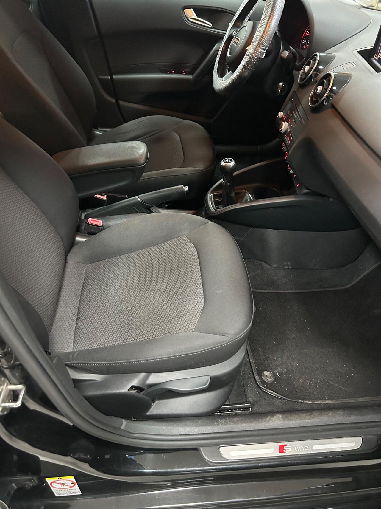 AUDI A1 1.6 Tdi “S-LINE PLUS/X NEOPATENTATI”-2015