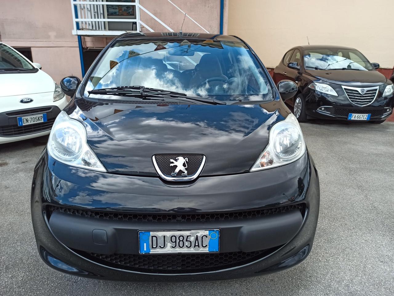 Peugeot 107 1.0 68 CV 5p. Sweet Years