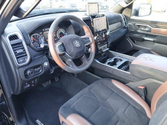 DODGE RAM MILITEM MAGNUM 5.7 GPL V8 Laramie N1