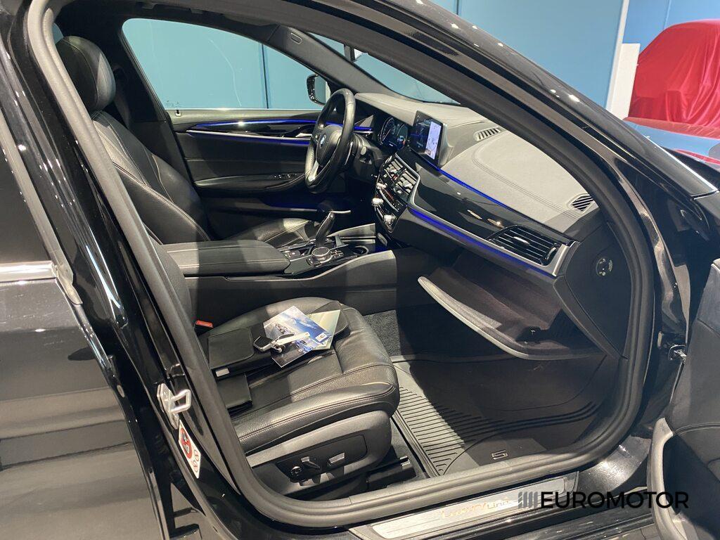 BMW Serie 5 Touring 520 d Luxury Steptronic