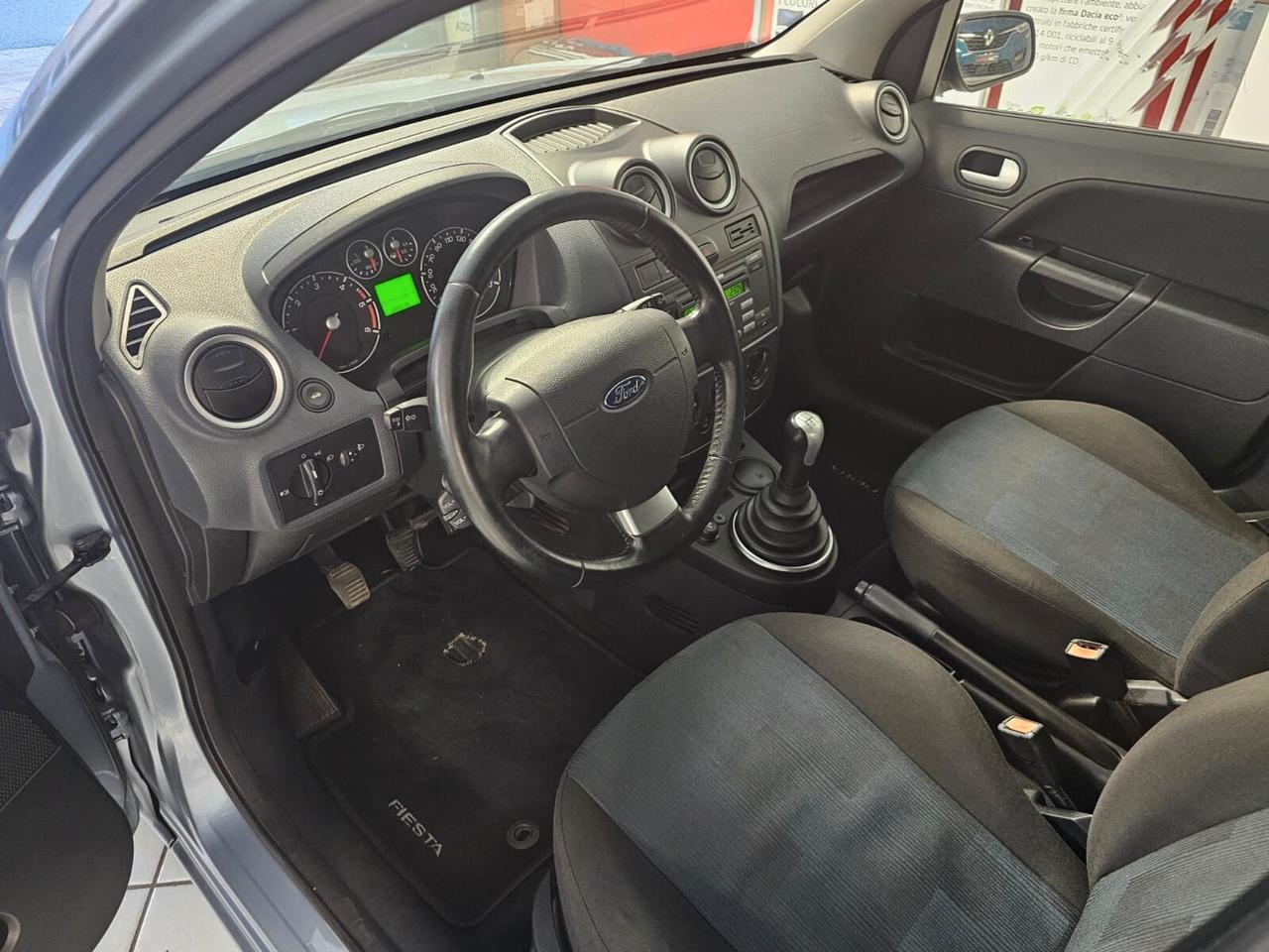Ford Fiesta 1.4 TDCi 5p. Ghia