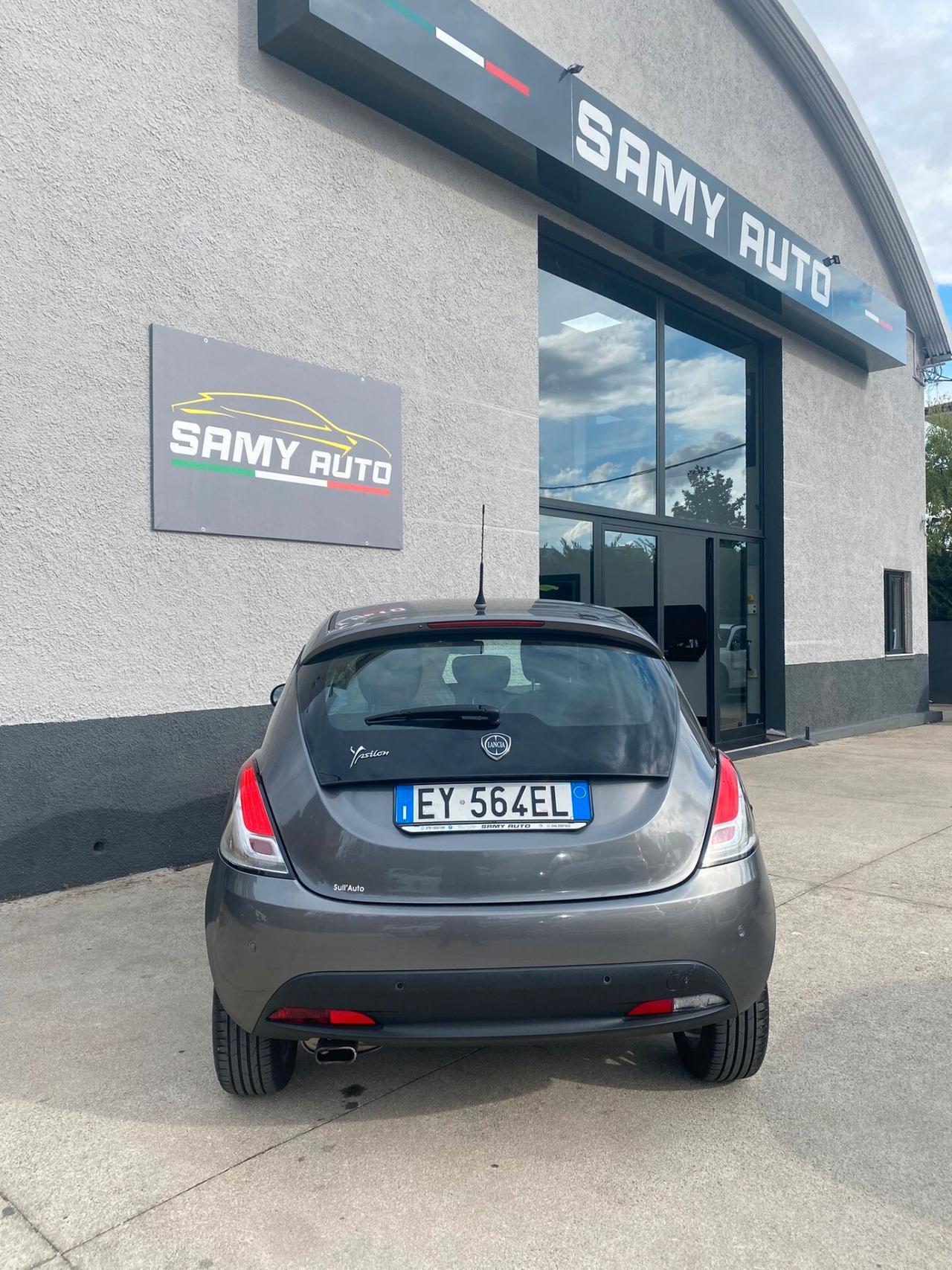 Lancia Ypsilon 1.2 69 CV 5 porte GPL Ecochic Platinum