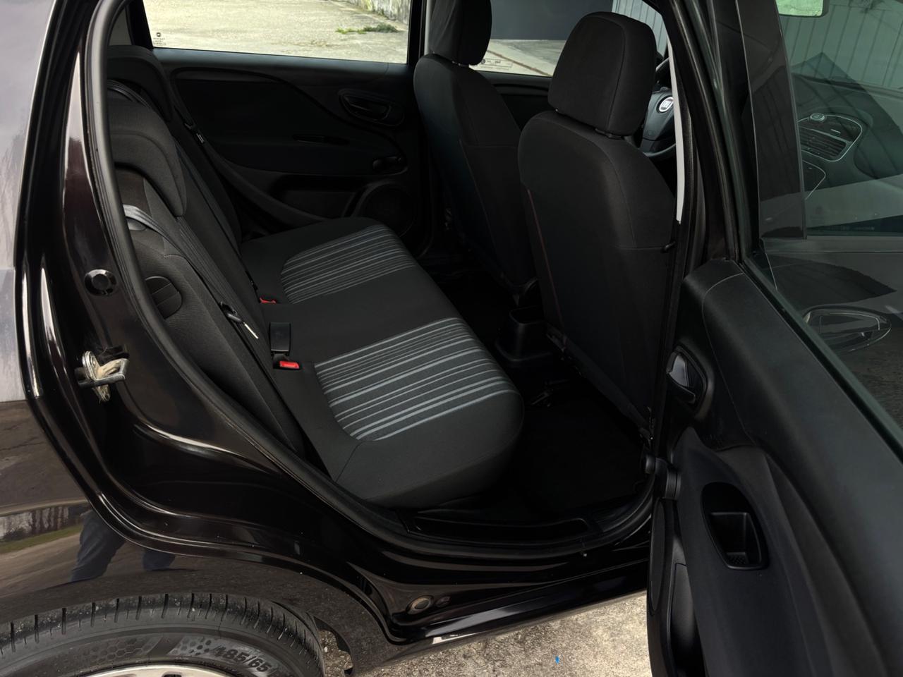 Fiat Punto Evo 1.3 Mjt. neopatentati. Garanzia