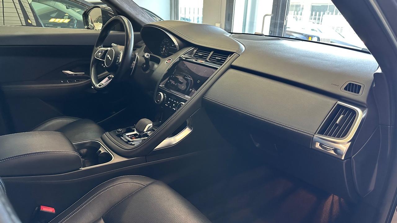 Jaguar E-Pace 2.0D I4 204 CV AWD Auto R-Dynamic HSE
