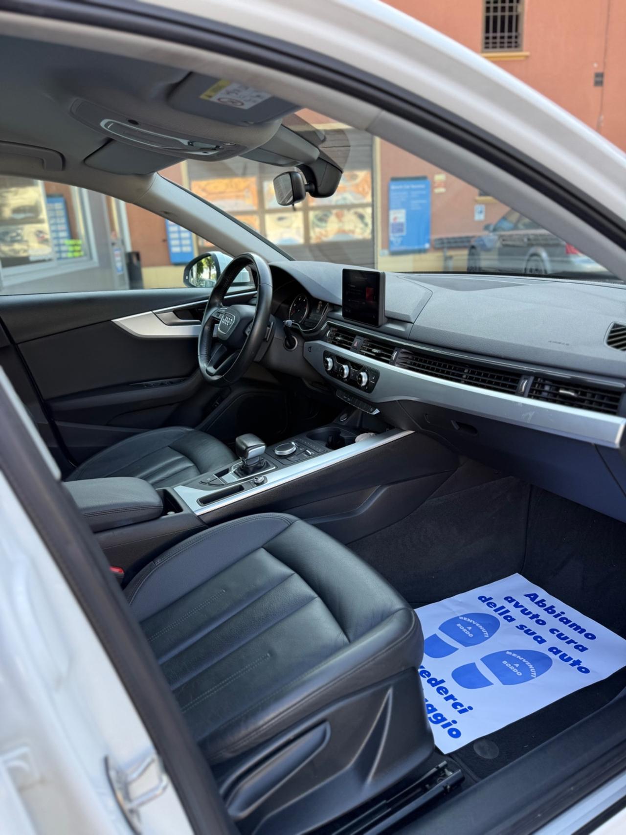 Audi A4 2.0 TDI 150 CV clean diesel quattro Advanced