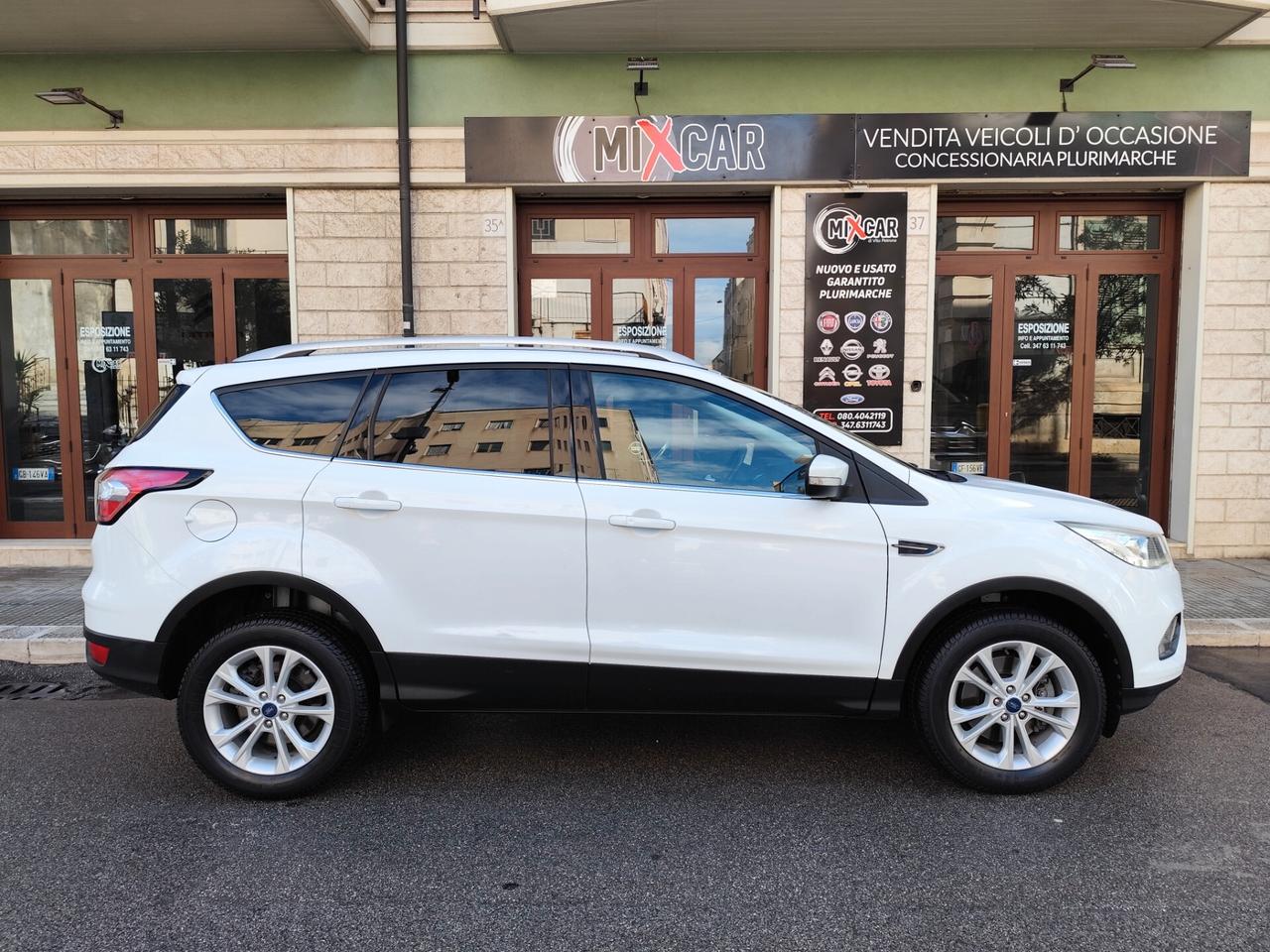 Ford Kuga 1.5 TDCI 120CV 2WD Titanium