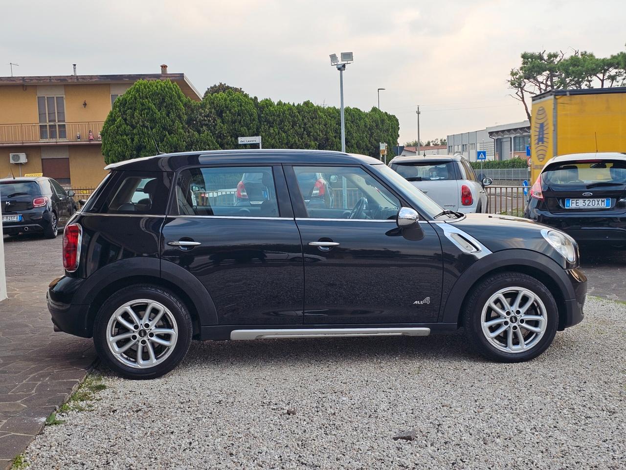 Mini Cooper Countryman 1.6 DIESEL UNICO PROP ANNO 2014