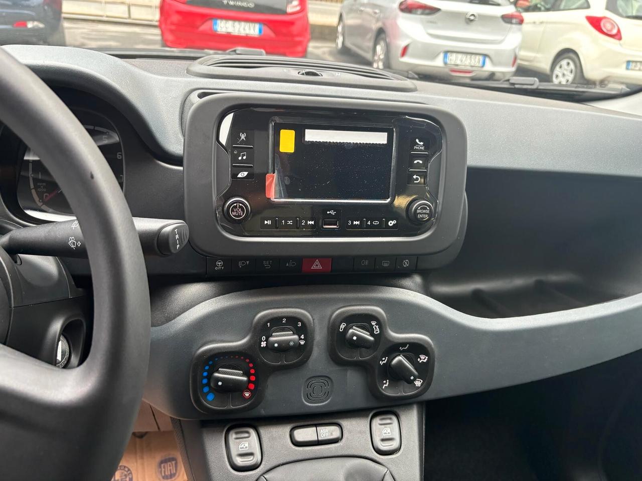 Fiat Panda 1.0 FireFly S&S Hybrid Pandina