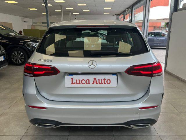 MERCEDES-BENZ B 180 d Automatic Premium *AMG*UNICO PROP.*PELLE BICOLOR