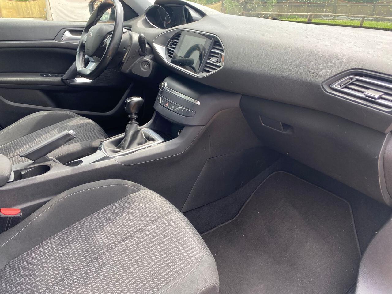 Peugeot 308 BlueHDi 130 S&S SW Active Pack