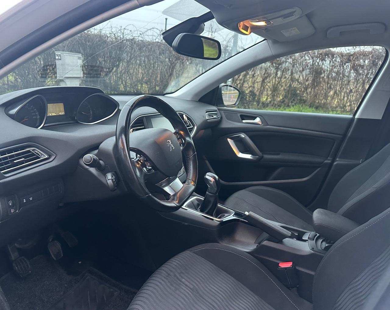 Peugeot 308 PureTech Turbo 110 S&S Access