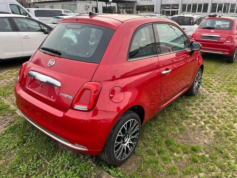 FIAT 500 1.0 Hybrid Red