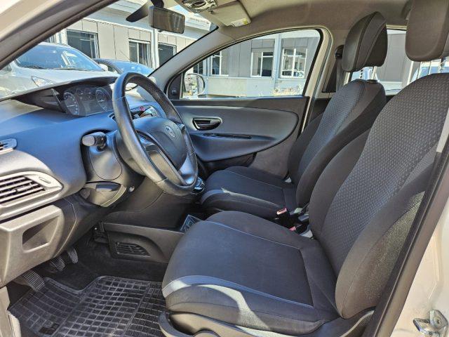 LANCIA Ypsilon 1.2 69 CV 5 porte