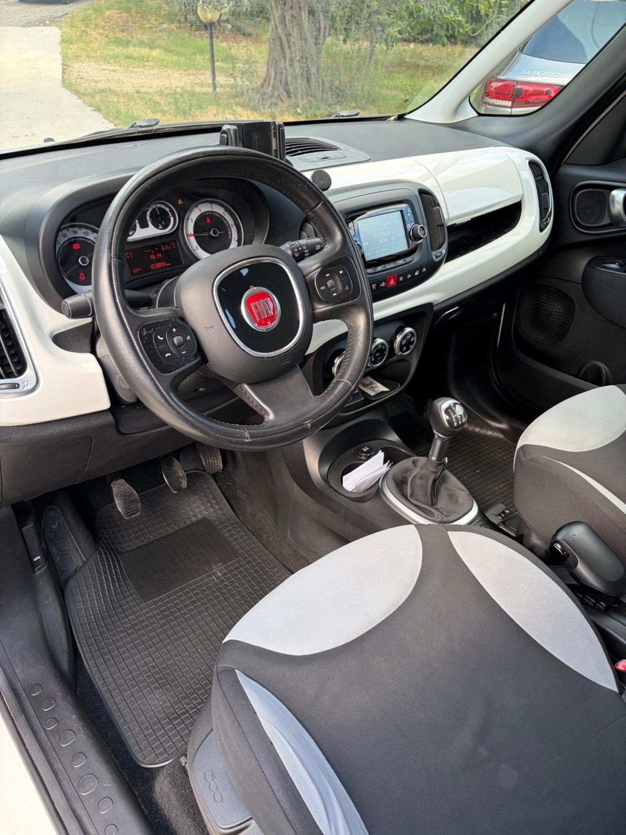 FIAT 500L 1.3 MTJ 85CV FULL SOLO 99.000KM CHIAMA LEGGI