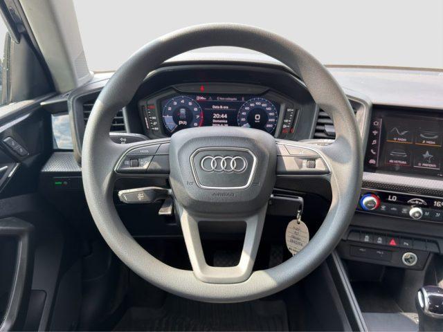 AUDI A1 A1 SPB 30 TFSI S tronic
