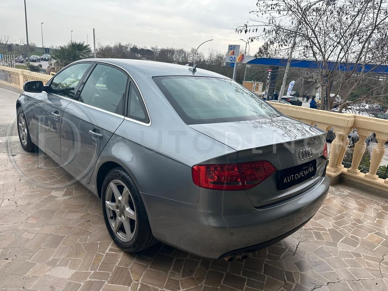 Audi A4 2.0 TDI 143CV UNICO PROPRIETARIO XENO,NAVI