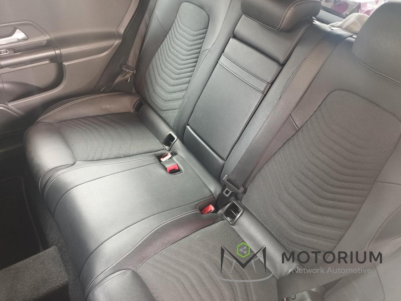 Mercedes CLASSE B 180D AUTOMATIC BUSINESS EXTRA