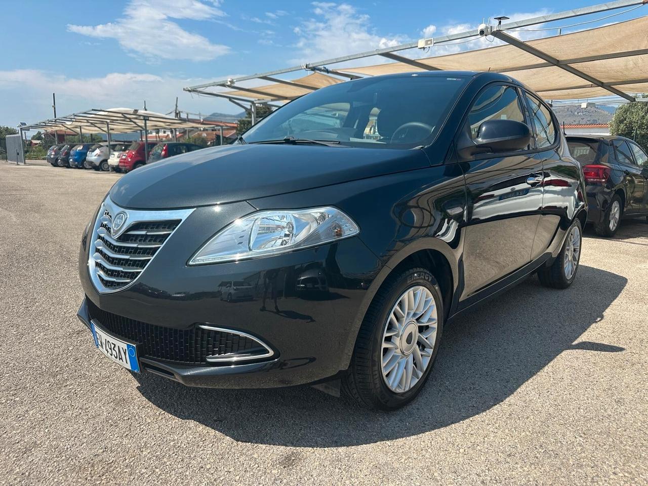 Lancia Ypsilon 1.2 Benzina