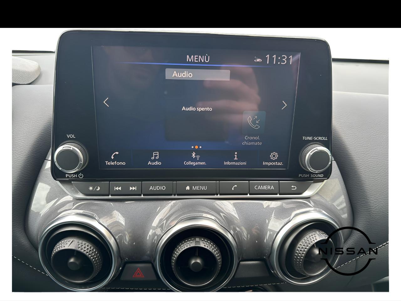 NISSAN JUKE N-CONNECTA DCT
