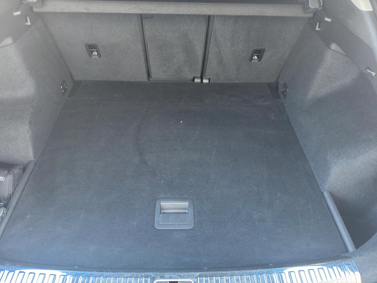 Audi Q3 40 TDI quattro S tronic S line edition