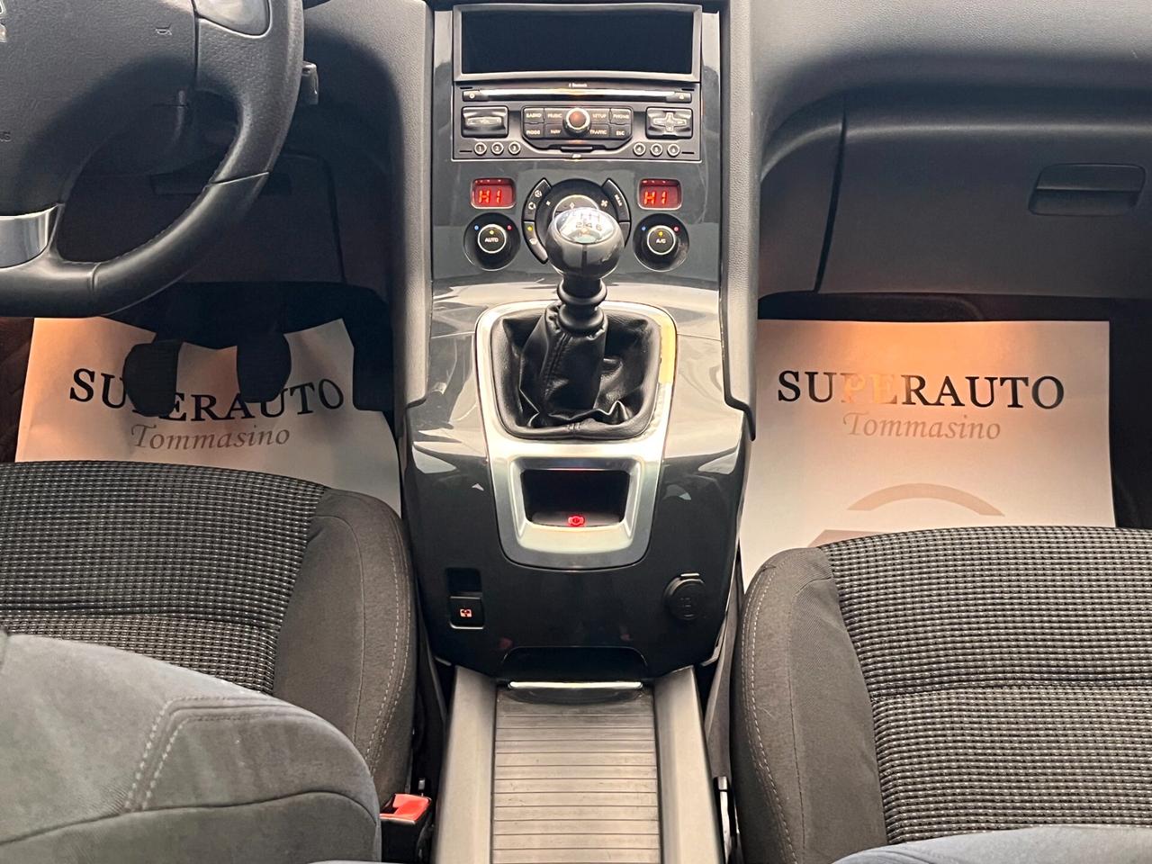 Peugeot 5008 1.6 HDi 112CV 7 posti