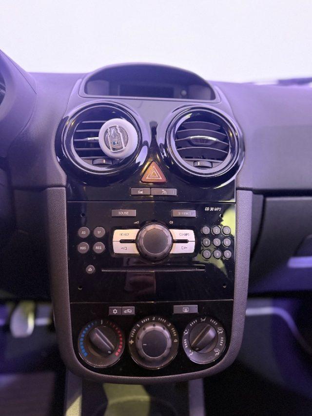 OPEL Corsa 1.2 80CV 5 porte GPL-TECH Edition