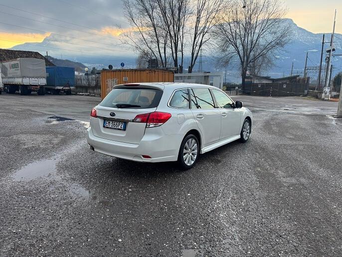 Subaru Legacy 2.0D-S SW Dynamic