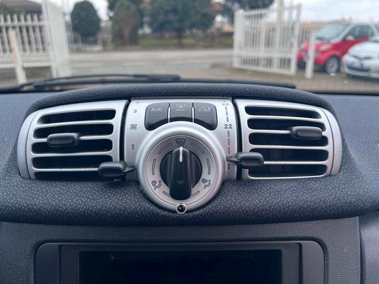 Smart ForTwo 1000 52 kW MHD coupé passion