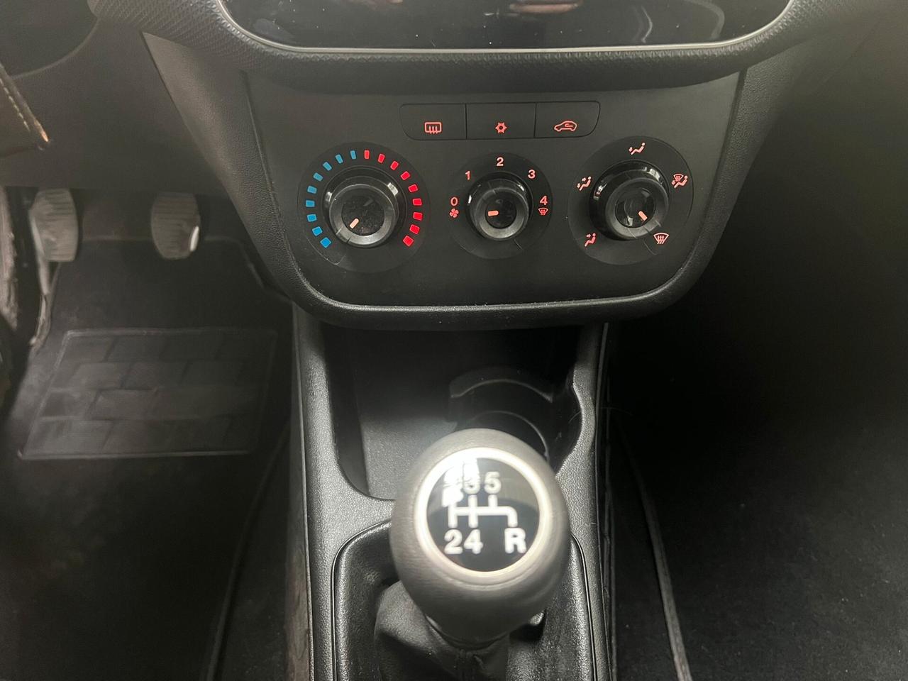 Fiat Punto 1.2 8V 5 porte Lounge NEOPATENTATI