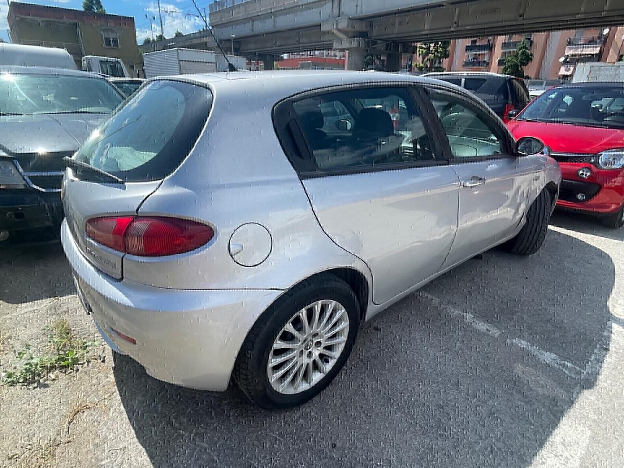 Alfa Romeo 147 1.6 16V TS (105) 5 porte Progression