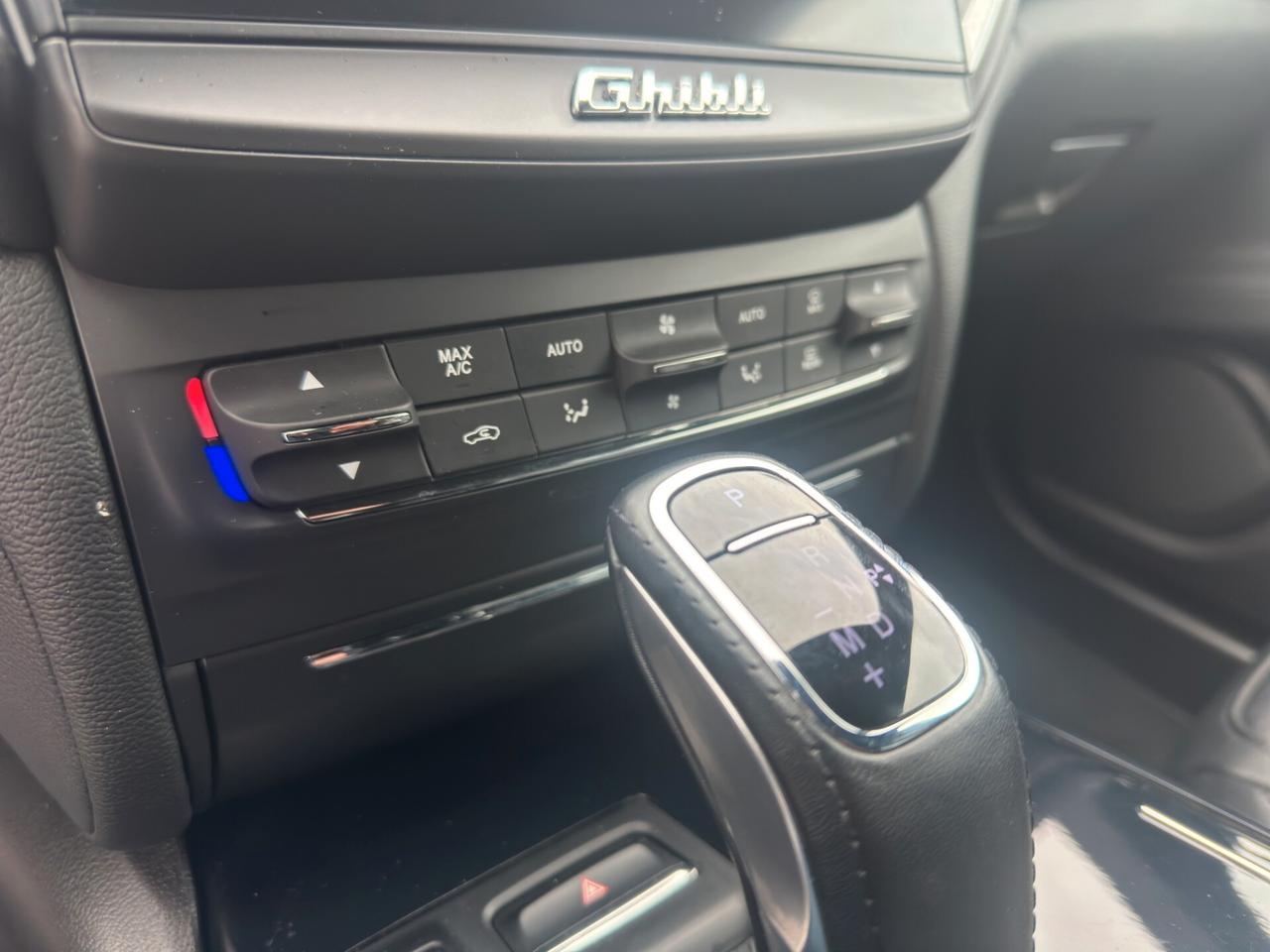 Maserati Ghibli V6 430 CV Gransport