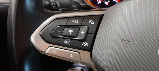 VOLKSWAGEN Passat Variant 2.0 TDI DSG Business