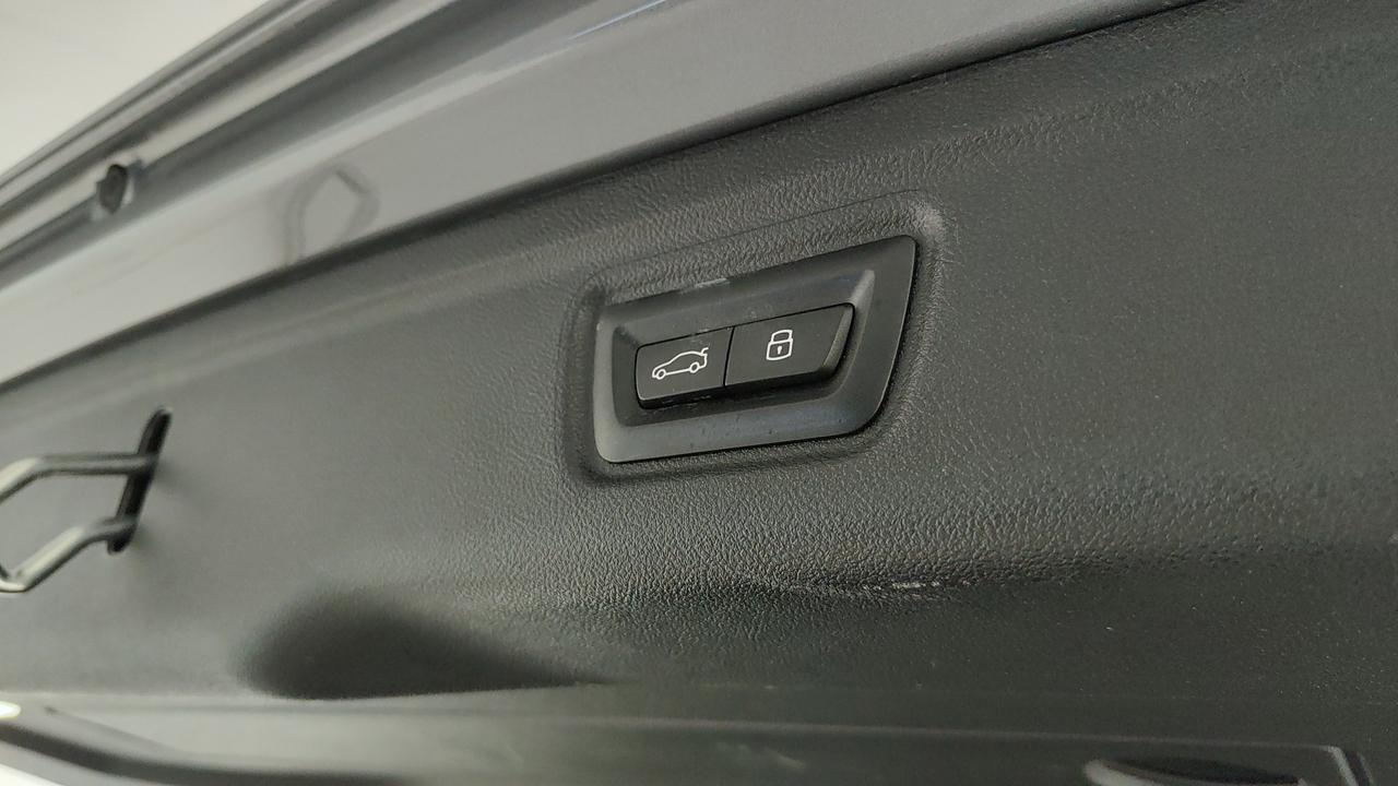 BMW Serie 3 G21 2022 Touring - 320d Touring mhev 48V xdrive MSport auto